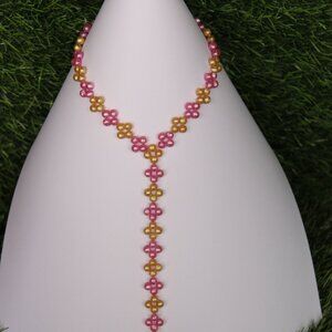 Hand Crafted Beaded 70s Necklace